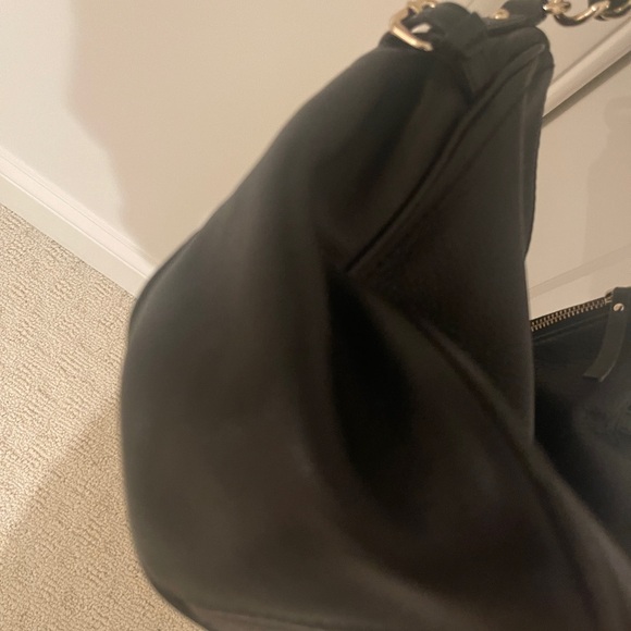 Kate Spade black leather bag in excellent condition. - Picture 6 of 9